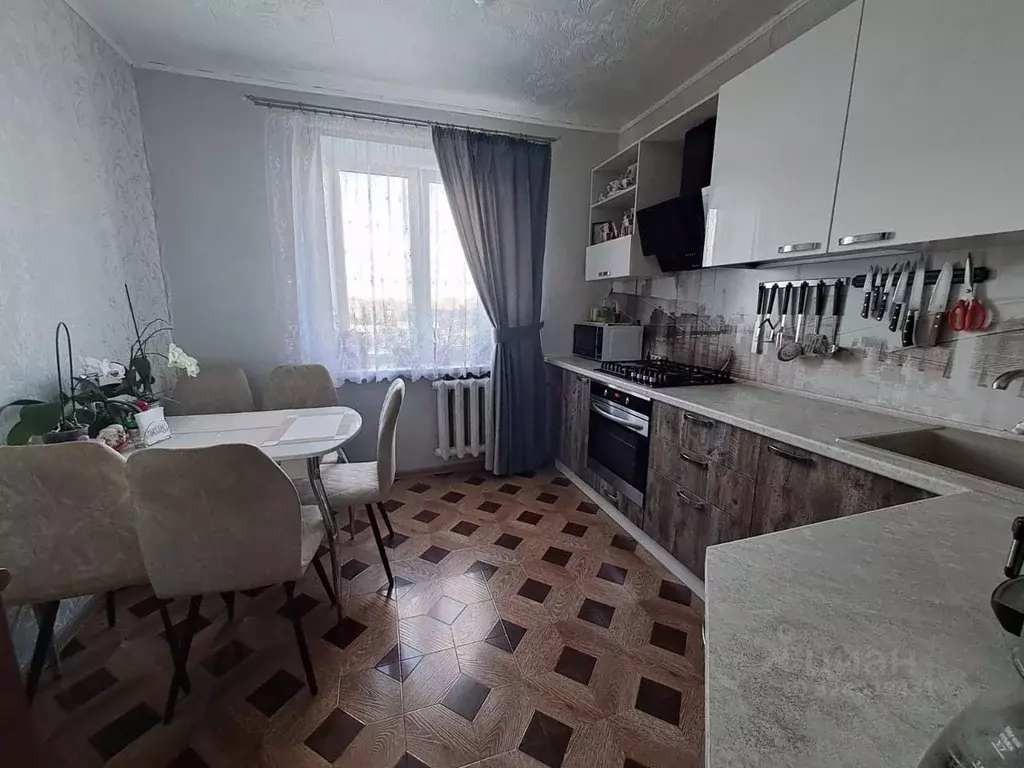 2-к кв. Вологодская область, Череповец ул. Ленина, 3 (49.8 м) - Фото 1