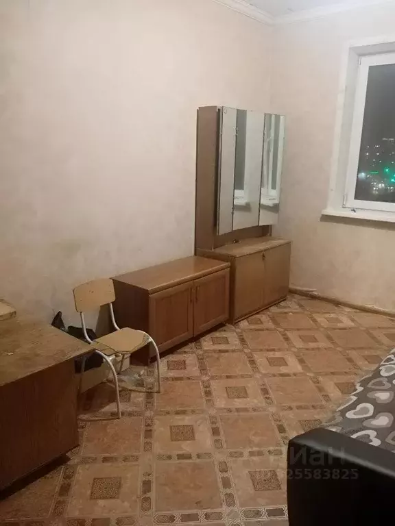 Комната Красноярский край, Красноярск ул. Калинина, 10 (12.0 м) - Фото 2