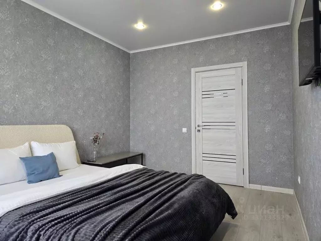 2-к кв. Орловская область, Орел Широко-Холодная ул., 8 (56.0 м) - Фото 2