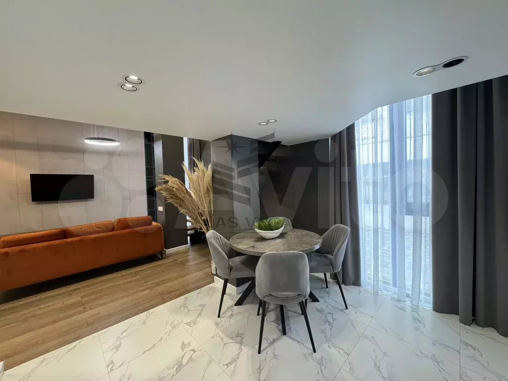 1-к. квартира, 50 м, 1/3 эт. - Фото 1