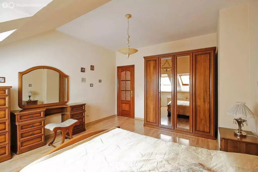 3-комнатная квартира: Калининград, Красная улица, 25 (88.7 м) - Фото 2