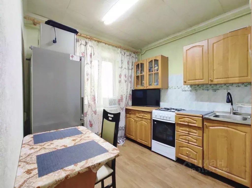 2-к кв. Мурманская область, Мурманск ул. Свердлова, 30к2 (44.0 м) - Фото 0