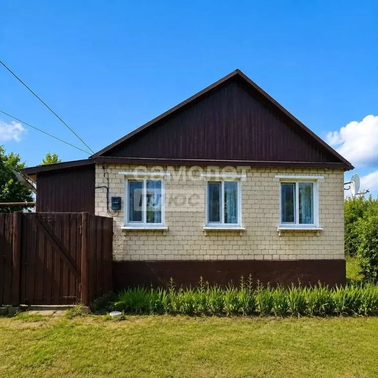Дом в Курская область, Льгов ул. Энгельса, 21 (69 м) - Фото 1