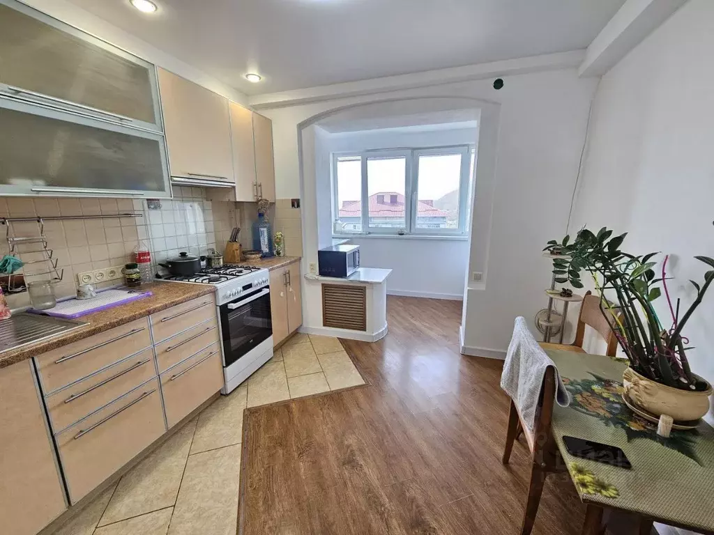 2-к кв. Краснодарский край, Туапсе Ленинградская ул., 11К3 (50.0 м) - Фото 1