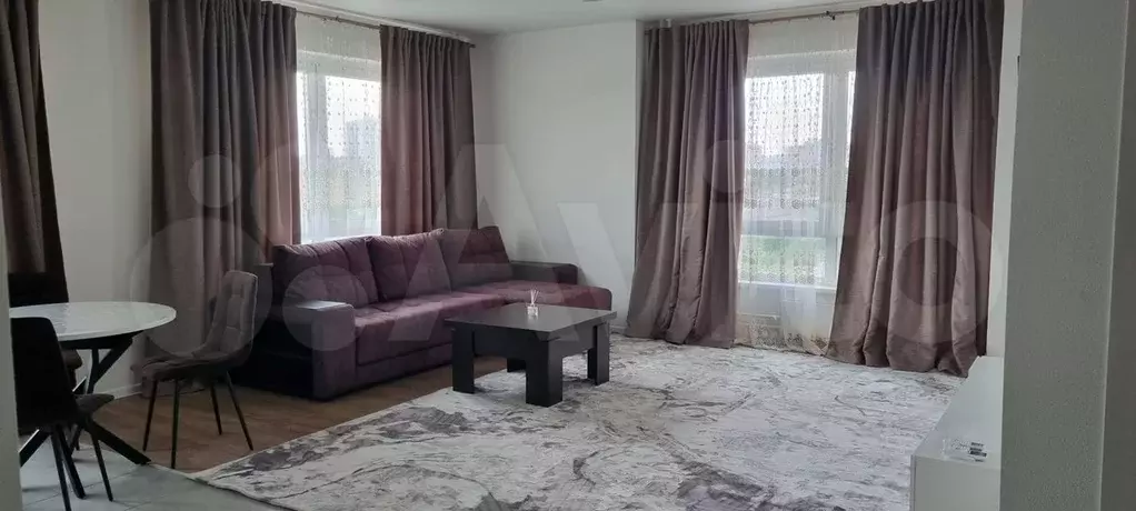 2-к. квартира, 74 м, 9/33 эт. - Фото 0