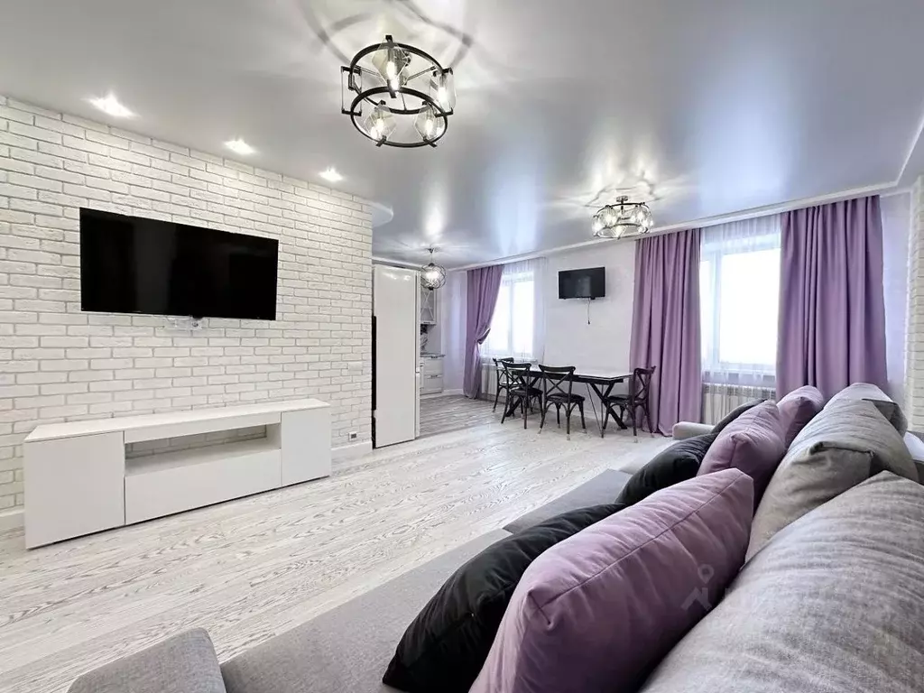 3-к кв. Новосибирская область, Новосибирск Стартовая ул., 1 (100.0 м) - Фото 1