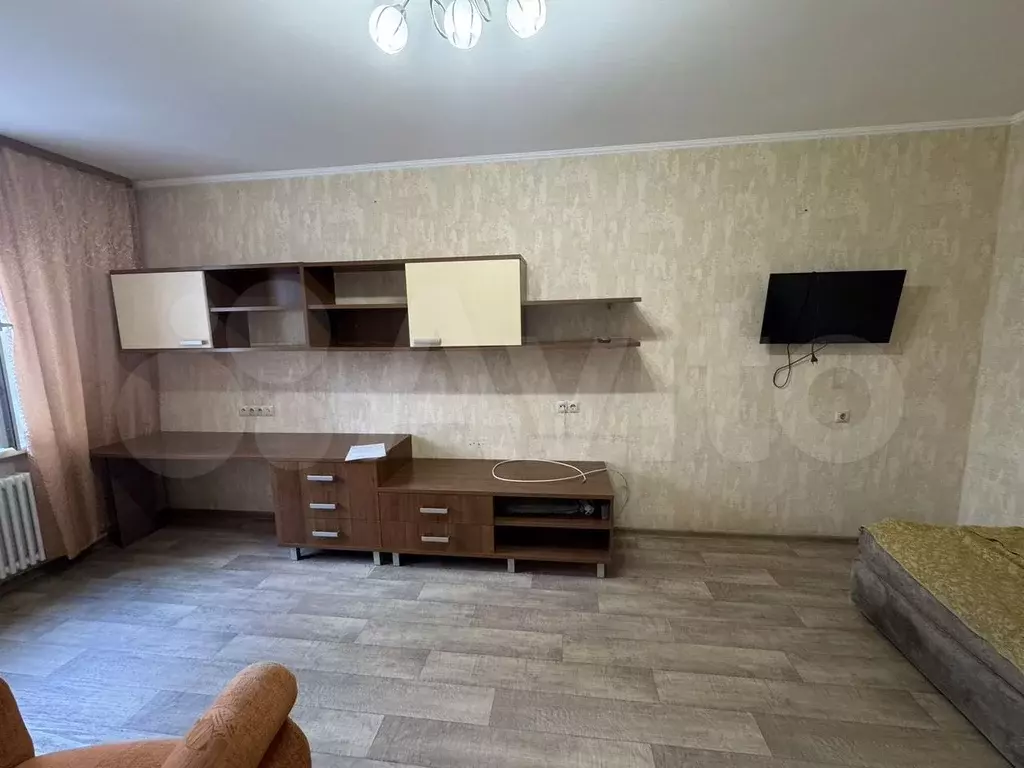 1-к. квартира, 45 м, 2/10 эт. - Фото 1