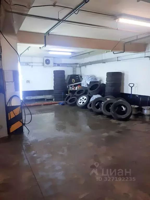 Гараж в Москва Шмитовский проезд, 16С2 (14 м) - Фото 1