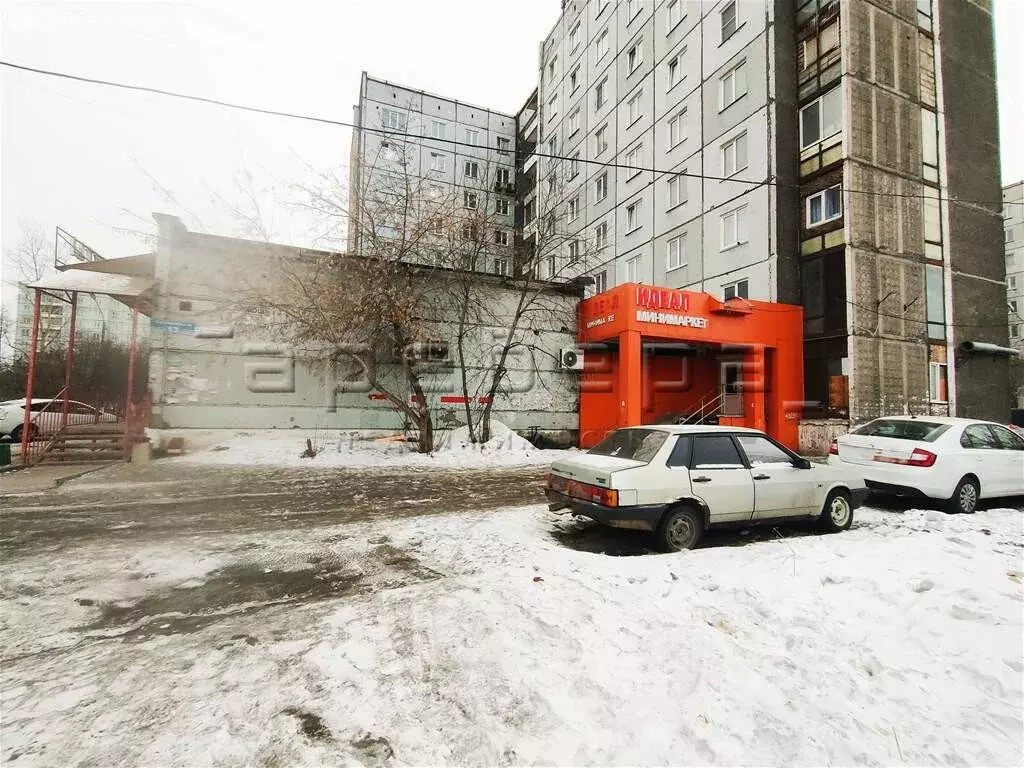 Торговая площадь (99 м) - Фото 1