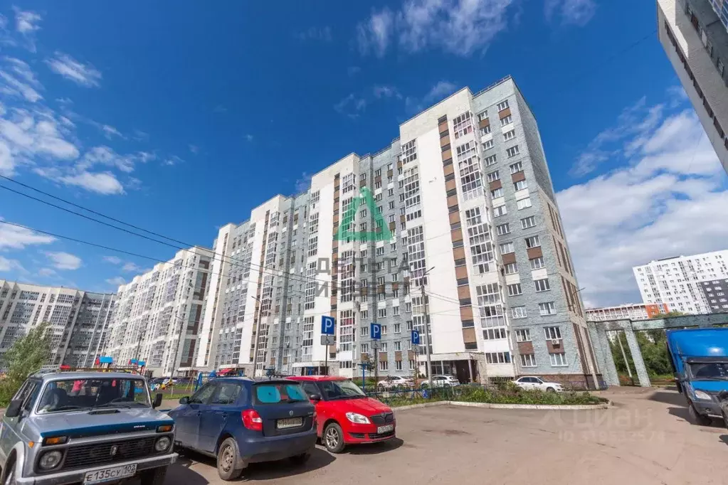 2-к кв. Башкортостан, Уфа ул. Летчиков, 2Д (48.0 м) - Фото 0