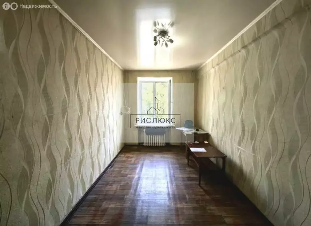 1к в 3-комнатной квартире (11.9 м) - Фото 0