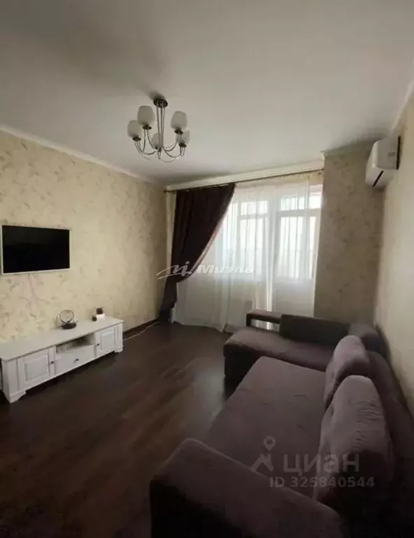 1-к кв. Крым, Симферополь ул. Трубаченко, 16А (41.0 м) - Фото 2