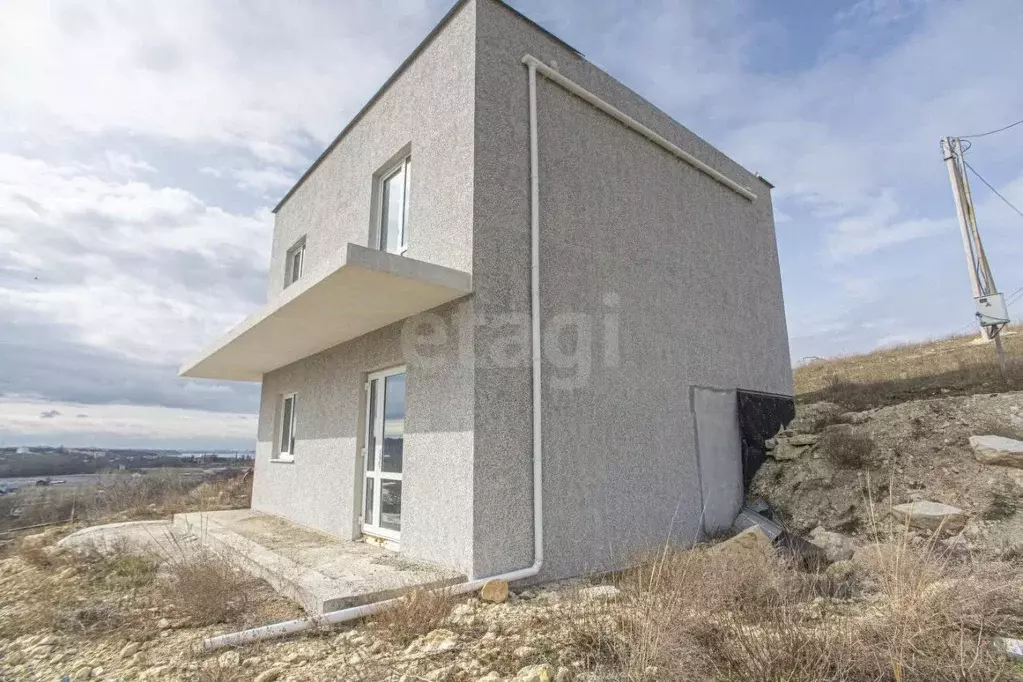 Дом в Севастополь ул. 2-я Линия, 30 (186 м) - Фото 1