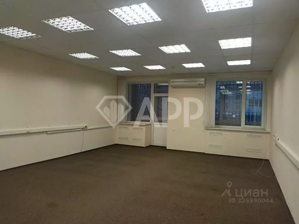 Офис в Брянская область, Брянск ул. Софьи Перовской, 57 (339 м) - Фото 1