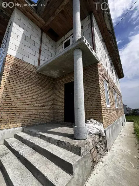 Дом в Бессоновский район, село Ухтинка, Рябиновая улица, 10А (265 м) - Фото 2