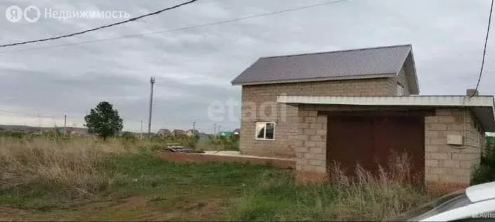 Дом в Ишимбай, улица Миннигаффана Мунасыпова (89 м) - Фото 1