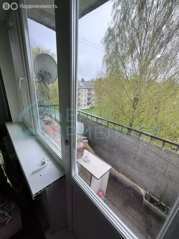 2-комнатная квартира: Боровск, посёлок Институт, 3 (46 м) - Фото 2