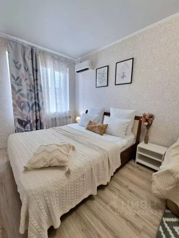 1-к кв. Астраханская область, Астрахань ул. Савушкина, 6Е (40.0 м) - Фото 0