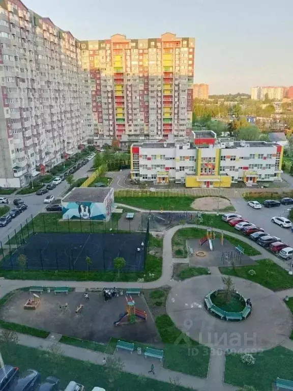 3-к кв. Московская область, Лобня ул. Жирохова, 3 (64.5 м) - Фото 1