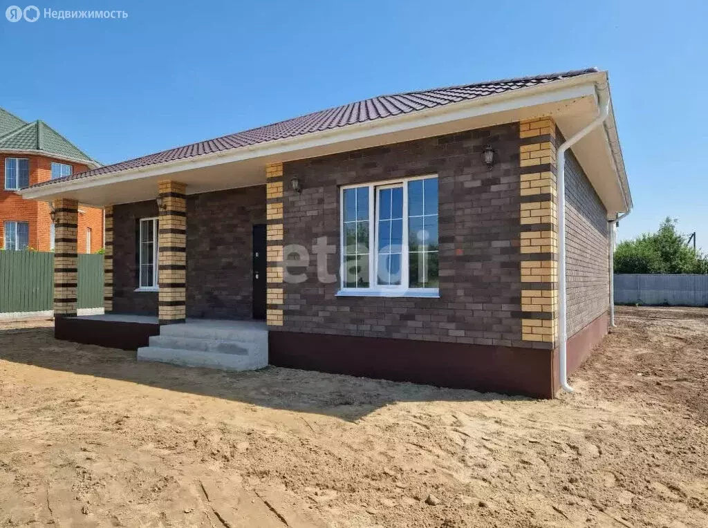 Дом в село Детчино, улица Пушкина (97 м) - Фото 1