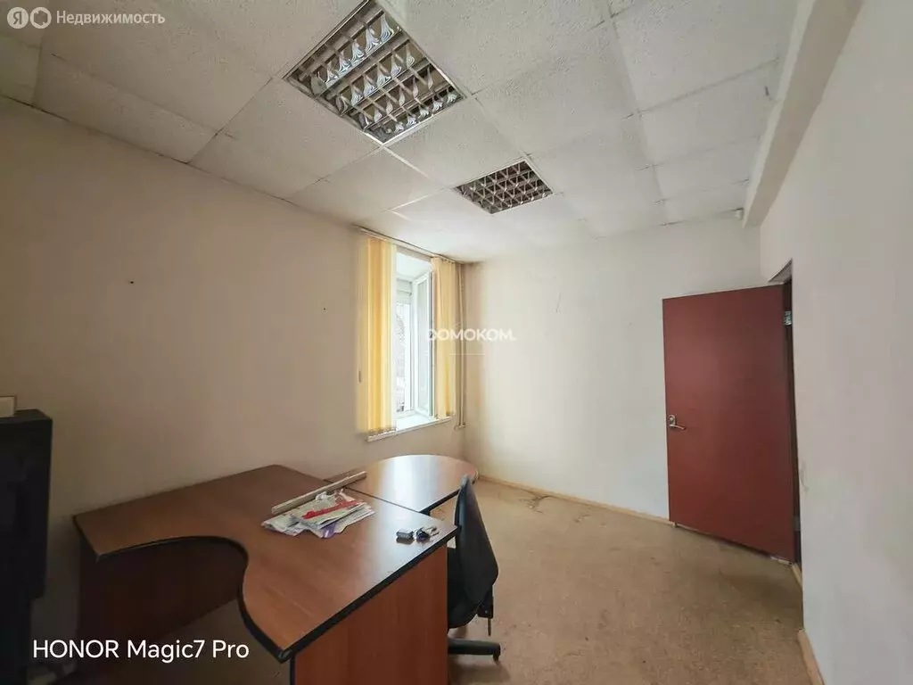 3-комнатная квартира: Нижний Тагил, улица Циолковского, 43 (59 м) - Фото 1