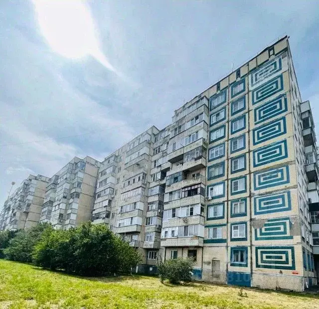 3-к кв. Белгородская область, Алексеевка Республиканская ул. (61.3 м) - Фото 0
