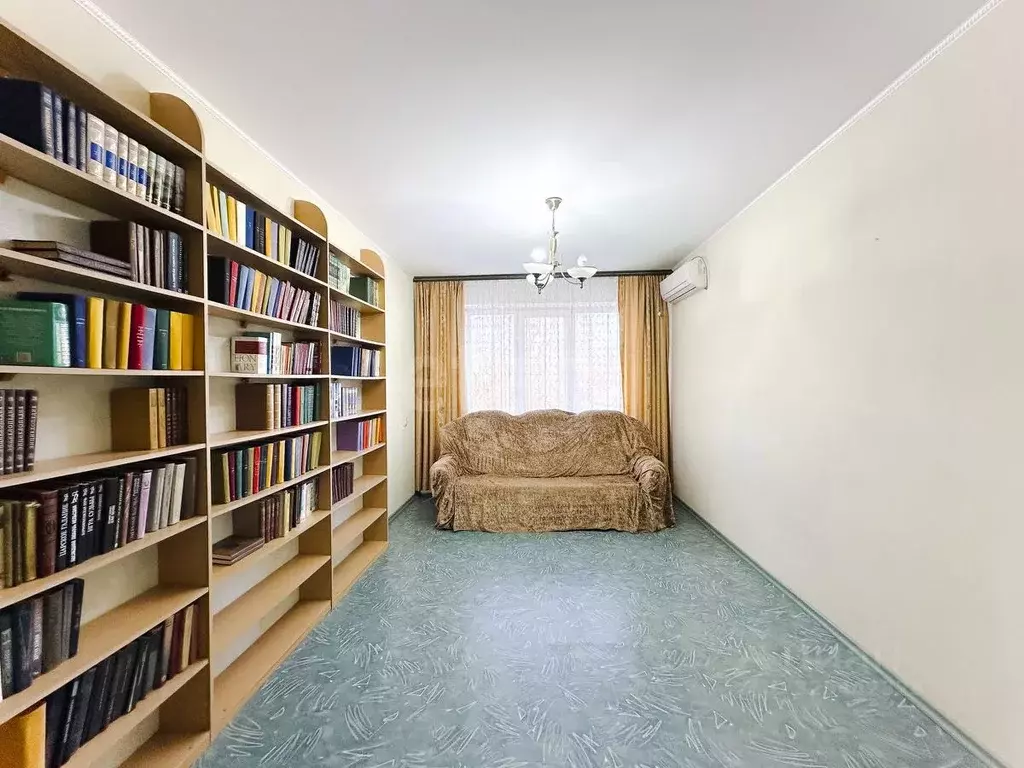 4-к кв. Хабаровский край, Комсомольск-на-Амуре Комсомольская ул., 77 ... - Фото 1