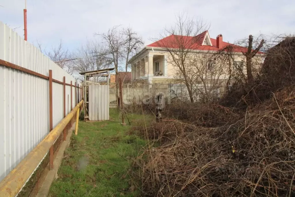 Участок в Адыгея, Тахтамукайский район, Яблоновское городское ... - Фото 0