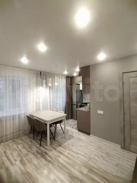 2-к. квартира, 45 м, 1/9 эт. - Фото 1
