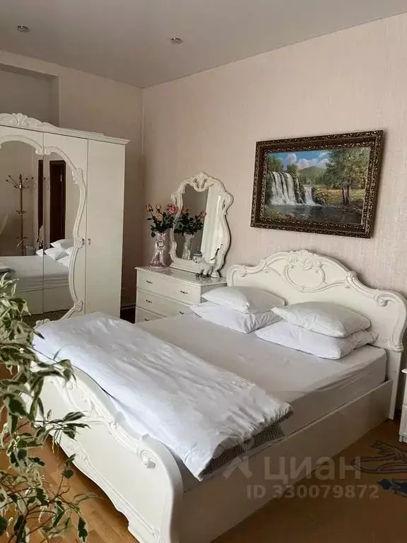 Комната Ленинградская область, Луга ул. Гагарина, 147 - Фото 2