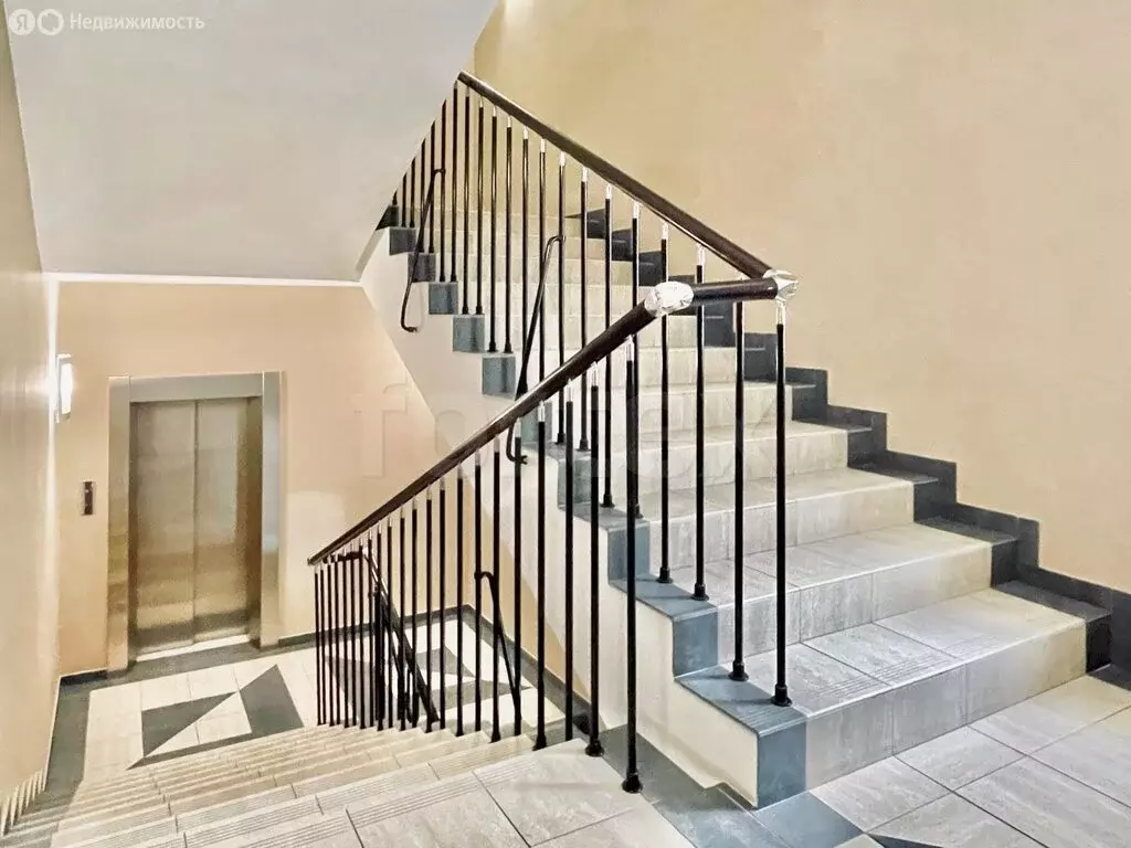 Офис (200 м) - Фото 1