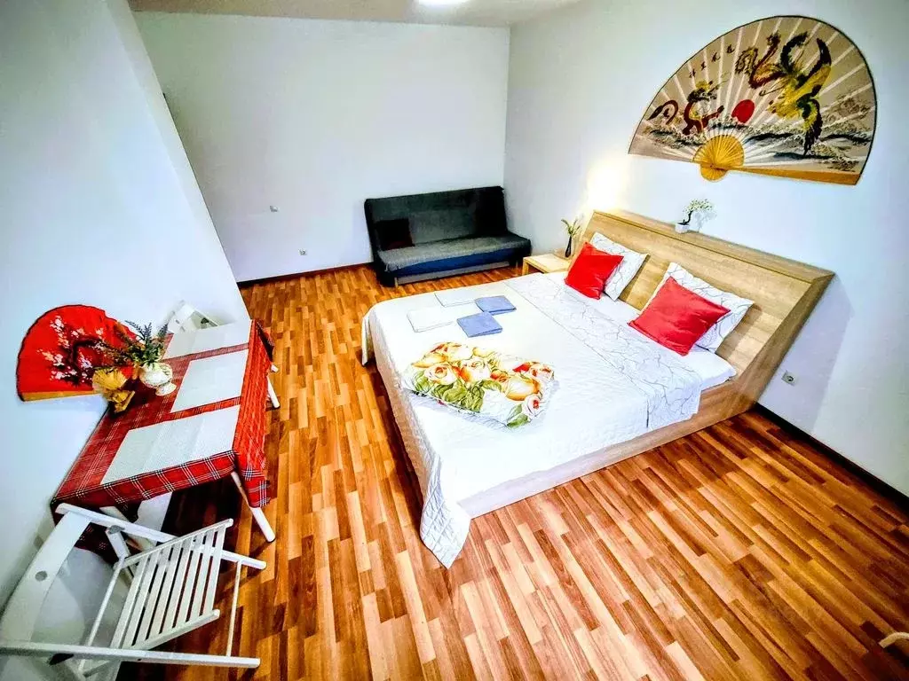 Комната Свердловская область, Екатеринбург ул. 8 Марта, 167 - Фото 2