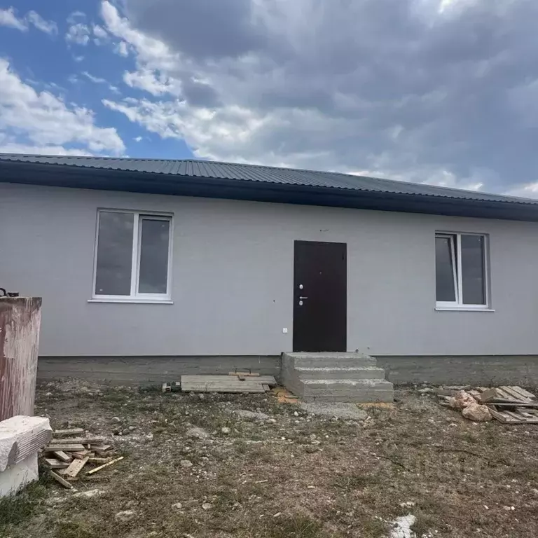 Дом в Крым, Симферопольский район, с. Доброе  (75 м) - Фото 1