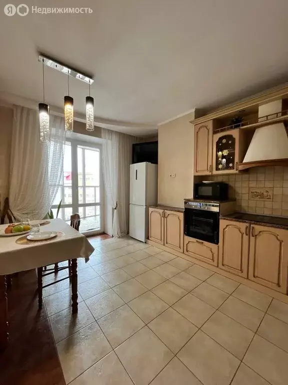 2-комнатная квартира: Омск, бульвар Архитекторов, 10 (69.4 м) - Фото 1