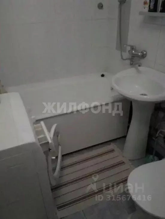 2-к кв. Новосибирская область, Новосибирск ул. Немировича-Данченко, ... - Фото 1