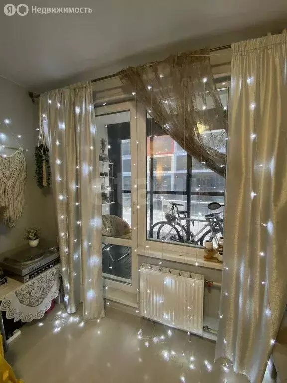 Квартира-студия: Санкт-Петербург, бульвар Головнина, 10 (23.3 м) - Фото 1