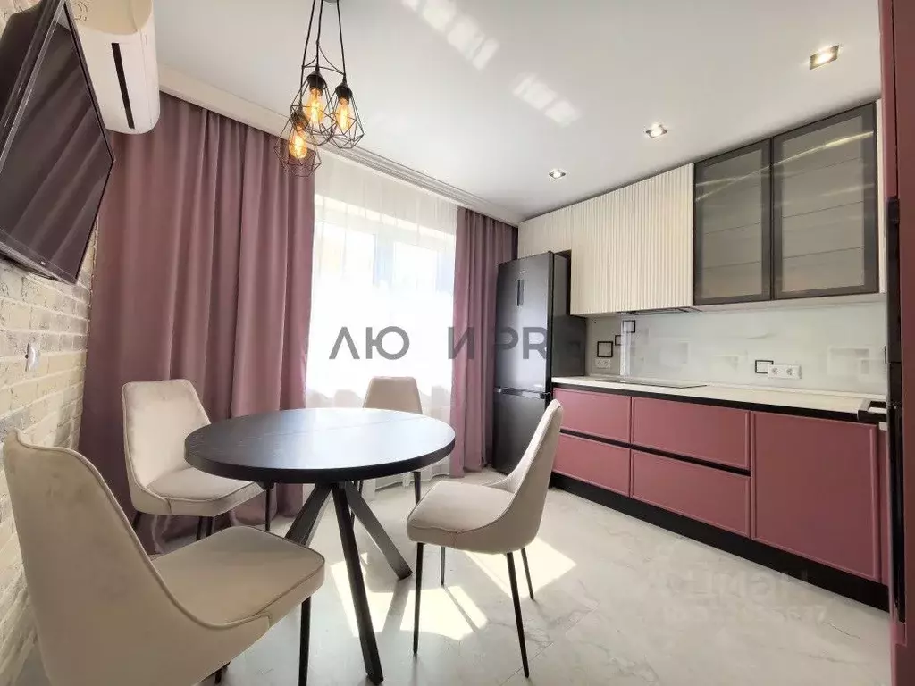 2-к кв. Саратовская область, Саратов ул. Имени В.Н. Симбирцева, 40 ... - Фото 1