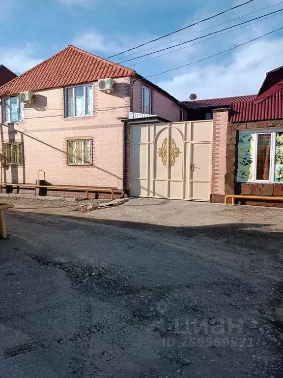 Комната Чеченская республика, Грозный Назрановская ул., 2 - Фото 2