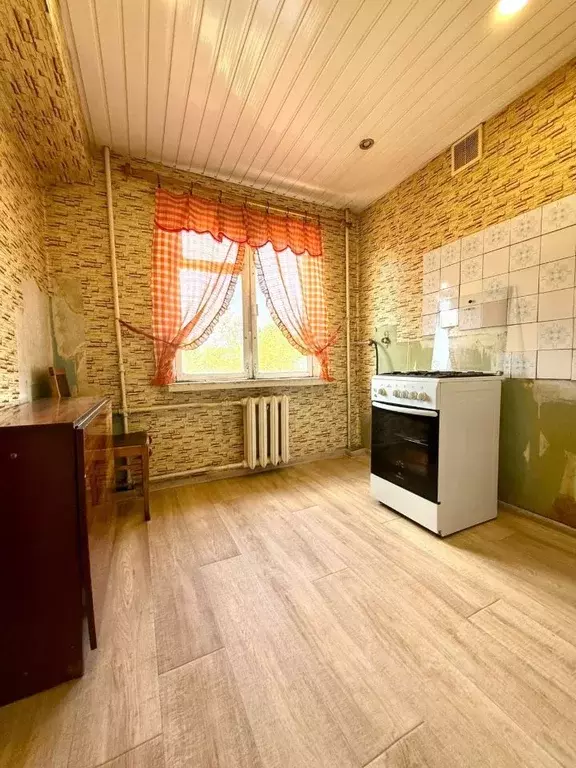 3-к кв. Удмуртия, Ижевск ул. Дзержинского, 15 (55.9 м) - Фото 1