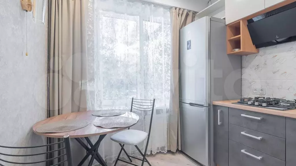 2-к. квартира, 45 м, 1/5 эт. - Фото 1
