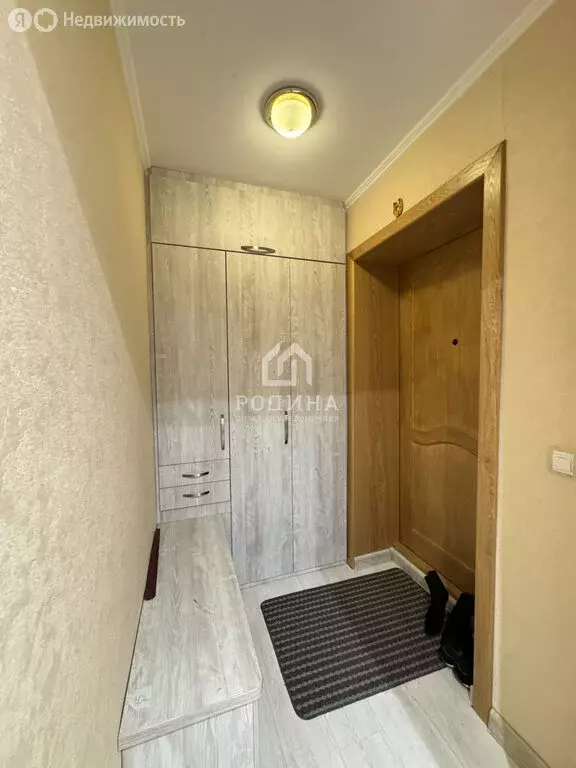 2-комнатная квартира: Хабаровск, улица Истомина, 23 (84.4 м) - Фото 1