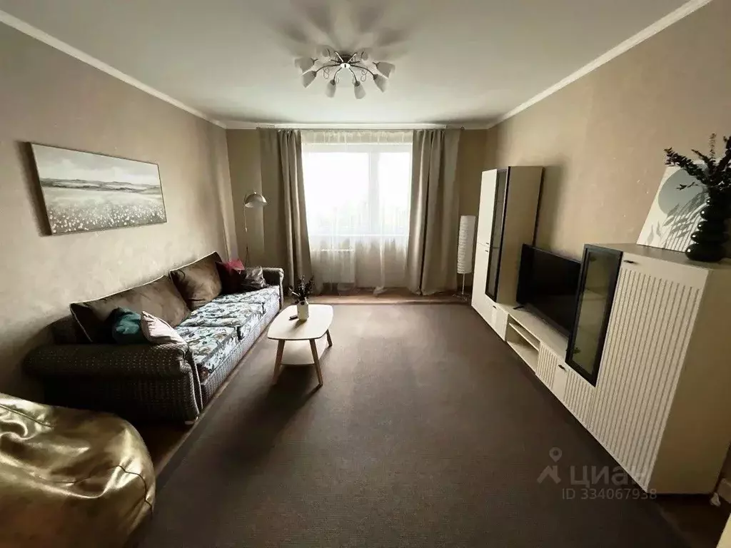 3-к кв. Москва ул. Генерала Кузнецова, 26К3 (80.0 м) - Фото 1