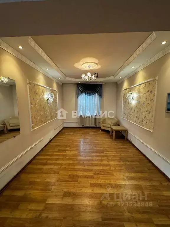 Дом в Бурятия, Улан-Удэ 101-й мкр, ул. Вербная, 27 (222 м) - Фото 1