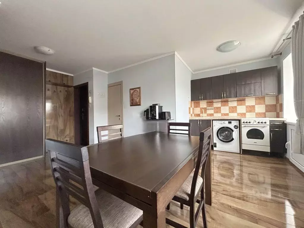 3-к кв. Красноярский край, Красноярск ул. Парижской Коммуны, 9 (63.6 ... - Фото 1