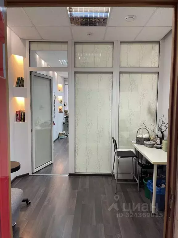 Офис в Самарская область, Самара ул. Водников, 60 (22 м) - Фото 1