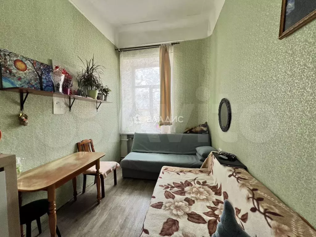 Комната 10 м в 7-к., 6/7 эт. - Фото 0