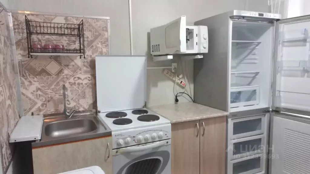 1-к кв. Иркутская область, Иркутск ул. Станиславского, 11 (31.0 м) - Фото 1