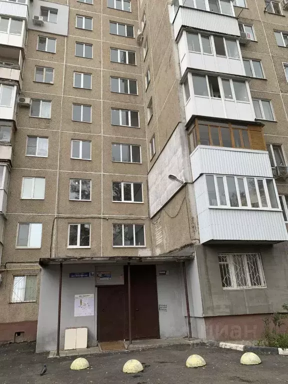 1-к кв. Саратовская область, Саратов просп. Энтузиастов, 9а (29.5 м) - Фото 1