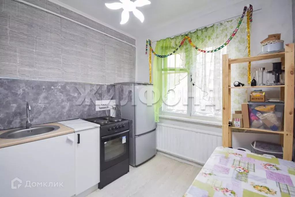 Продаётся 1-к квартира, 30.8 м - Фото 0