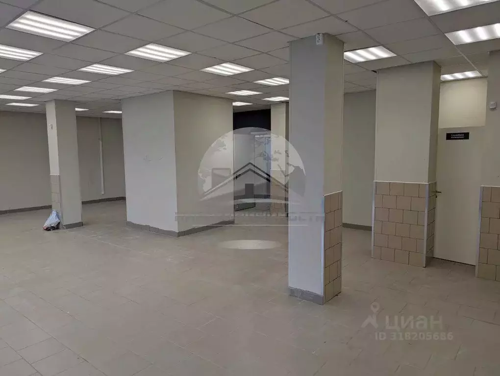 Торговая площадь в Санкт-Петербург пос. Шушары, ул. Нины Петровой, 8к1 ... - Фото 1